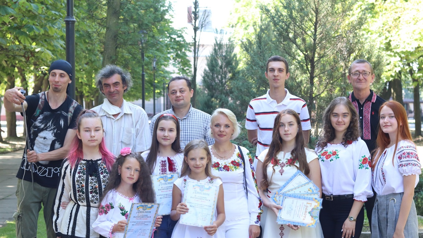 Почали з Любові. У Червонограді провели перший літературний конкурс для юнацтва за ініціативи МАЛіЖ