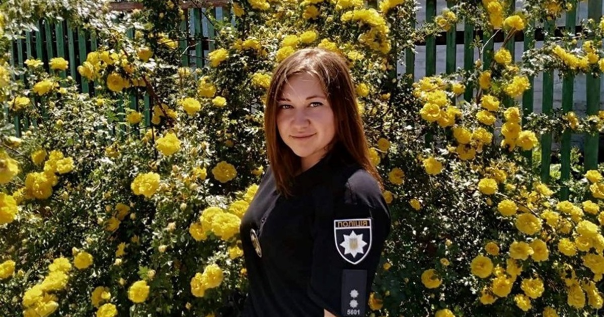 Мені пощастило вибратися з Маріуполя живою, але я пішла з поліції. Це було важке рішення
