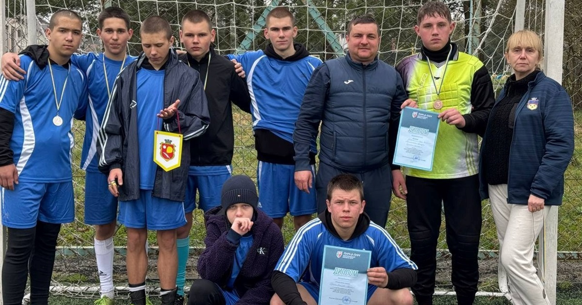 Відпочинок, емоції, позитив: вихованці Білопільської ДЮСШ відвідали Львівщину