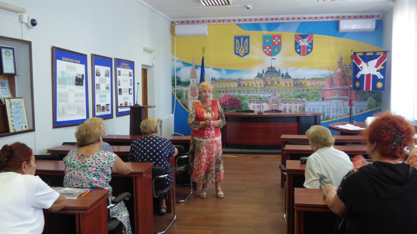 Які безкоштовні послуги можуть отримати люди в жмеринському терцентрі: зустріч з ветеранами
