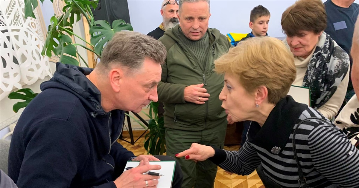 Вхід вільний: письменник Євген Положій проведе зустріч у музеї Лесі Українки