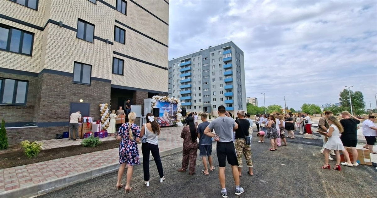 Не для маріупольців. Окупанти продають іпотечні квартири у новобудовах на місці знесених будинків