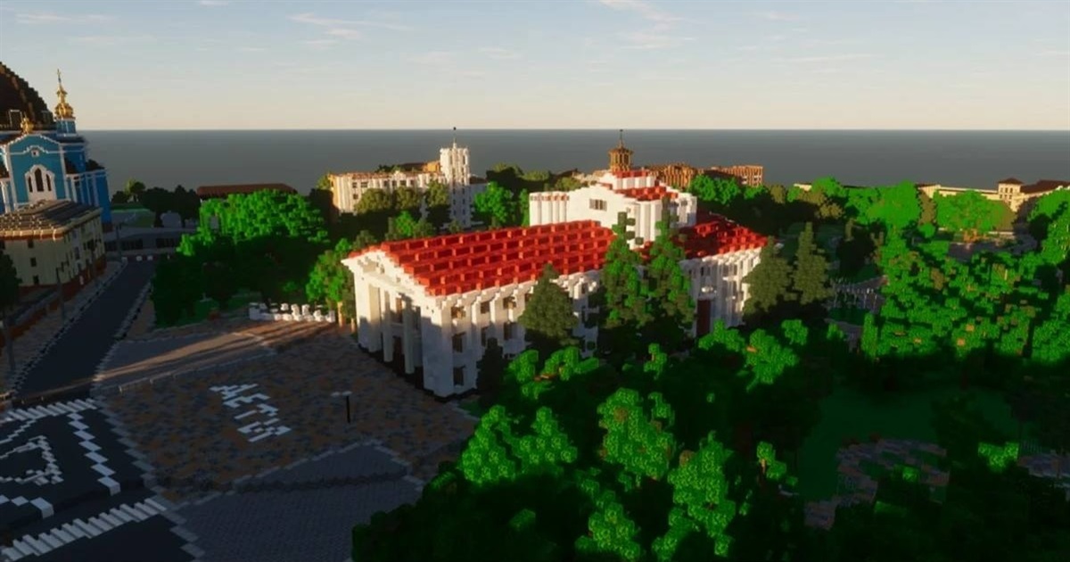 Драмтеатр і мурал "Мілана". Українські геймери відтворюють окупований Маріуполь у Minecraft