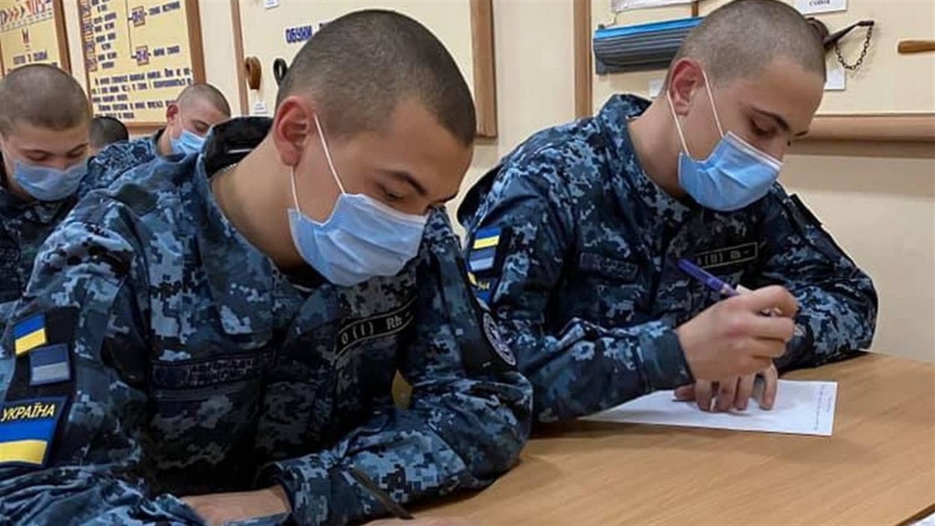 Измаильские моряки-пограничники присоединились к всеукраинской акции по написанию диктанта
