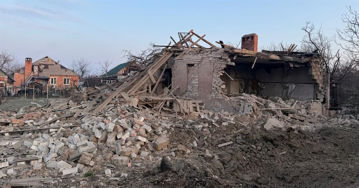 Росіяни вдарили з авіації по Слов'янську. Троє поранених, серед них — дитина