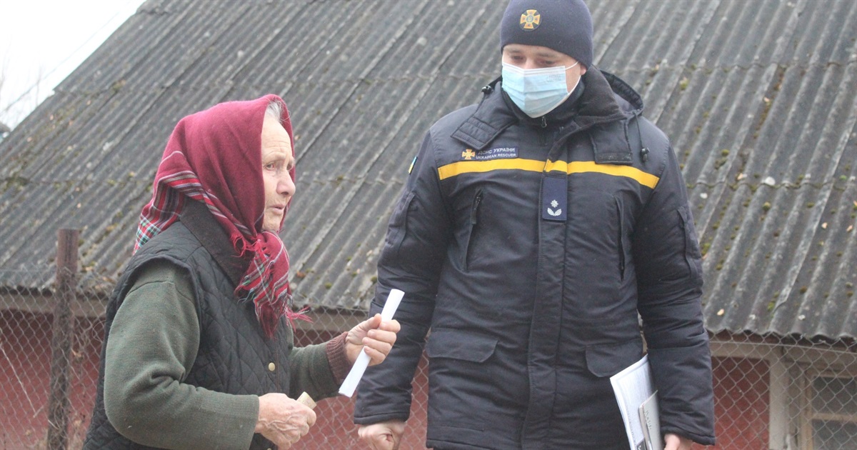 Позапланові інформування: рятувальники закликають городоччан дотримуватися правил пожежної безпеки