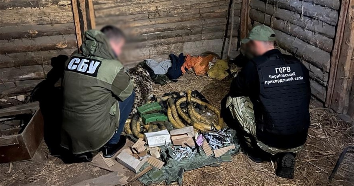 «Подарунки» від ворога: на Чернігівщині знайшли схрони російських окупантів