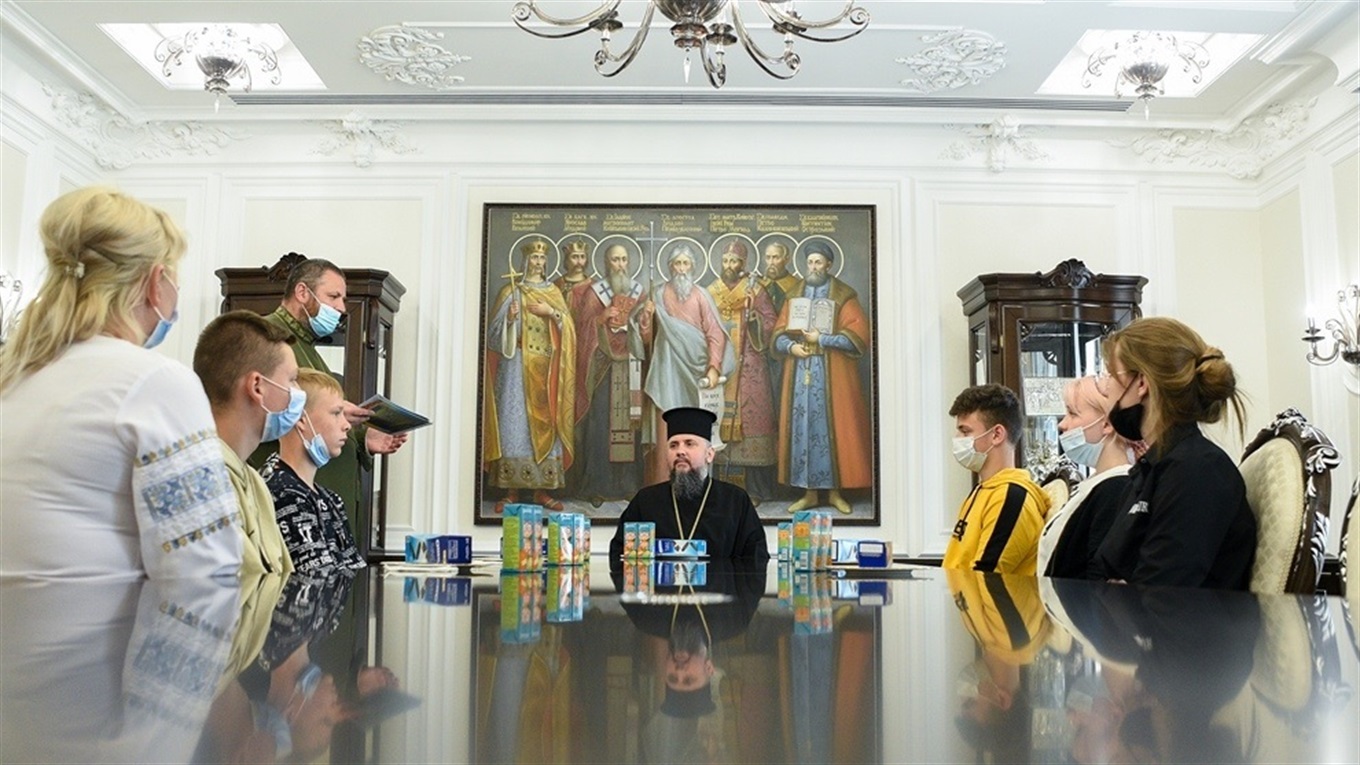 Діти з Комишувахи відвідали Київ та зустрілися з Митрополитом Єпіфанієм
