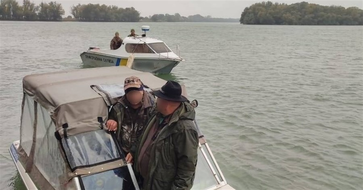 На Дунаї два румунські катери порушили державний кордон України