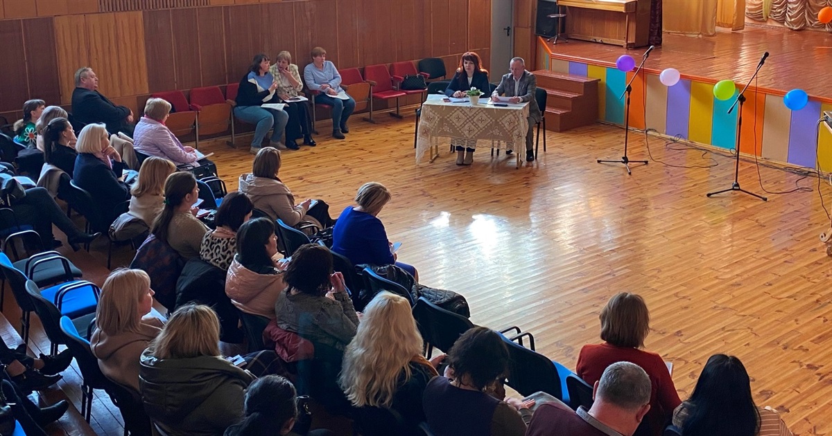У Звягелі провели консультації щодо безпечного та якісного харчування в закладах освіти