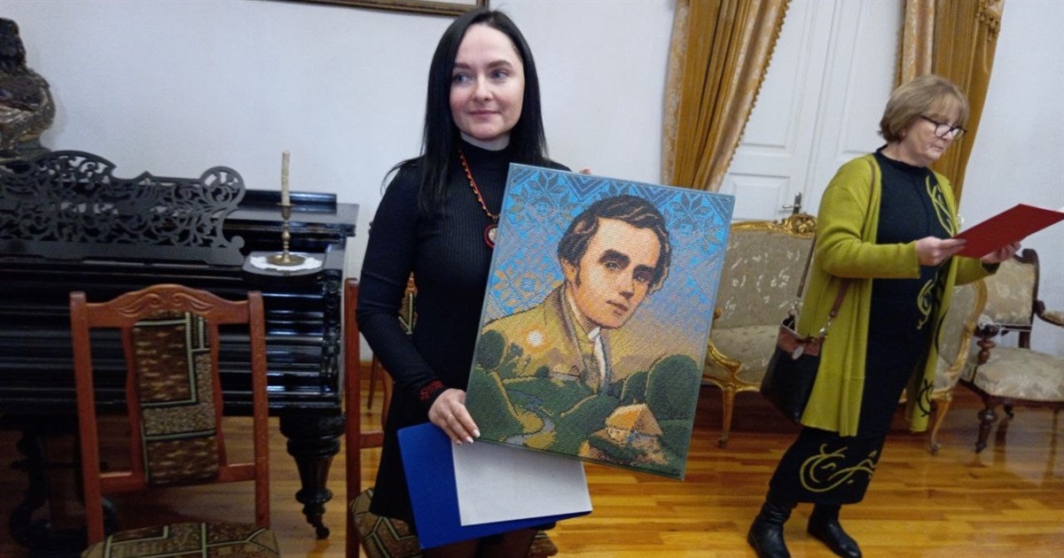 У Переяславі відкрили виставку дитячих ілюстрацій до творів Шевченка та Петефі