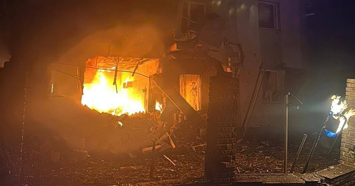 Ворожа атака на Київщину: поранена жінка, пошкоджені будинки, збито шість десятків дронів