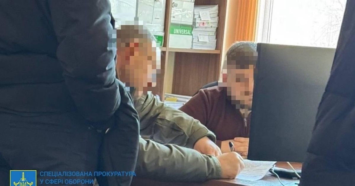 На Житомирщині начальника КЕЧ і підприємців підозрюють у заволодінні грошей, виділених на оборону