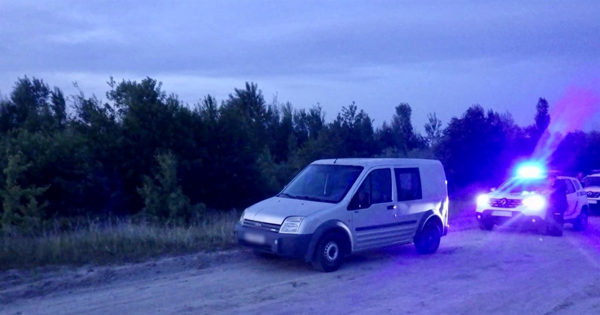 Нетверезу водійку зі Звягеля спіймали на спробі підкупити поліцейських