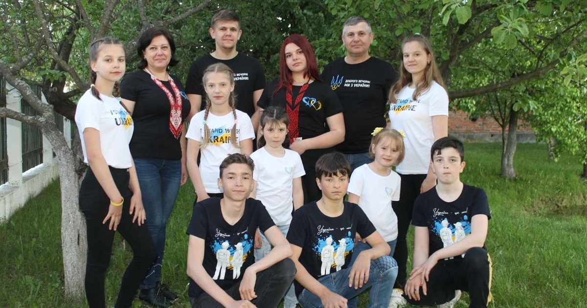Стали батьками для 9 дітей: історія однієї родини з Новоград-Волинщини