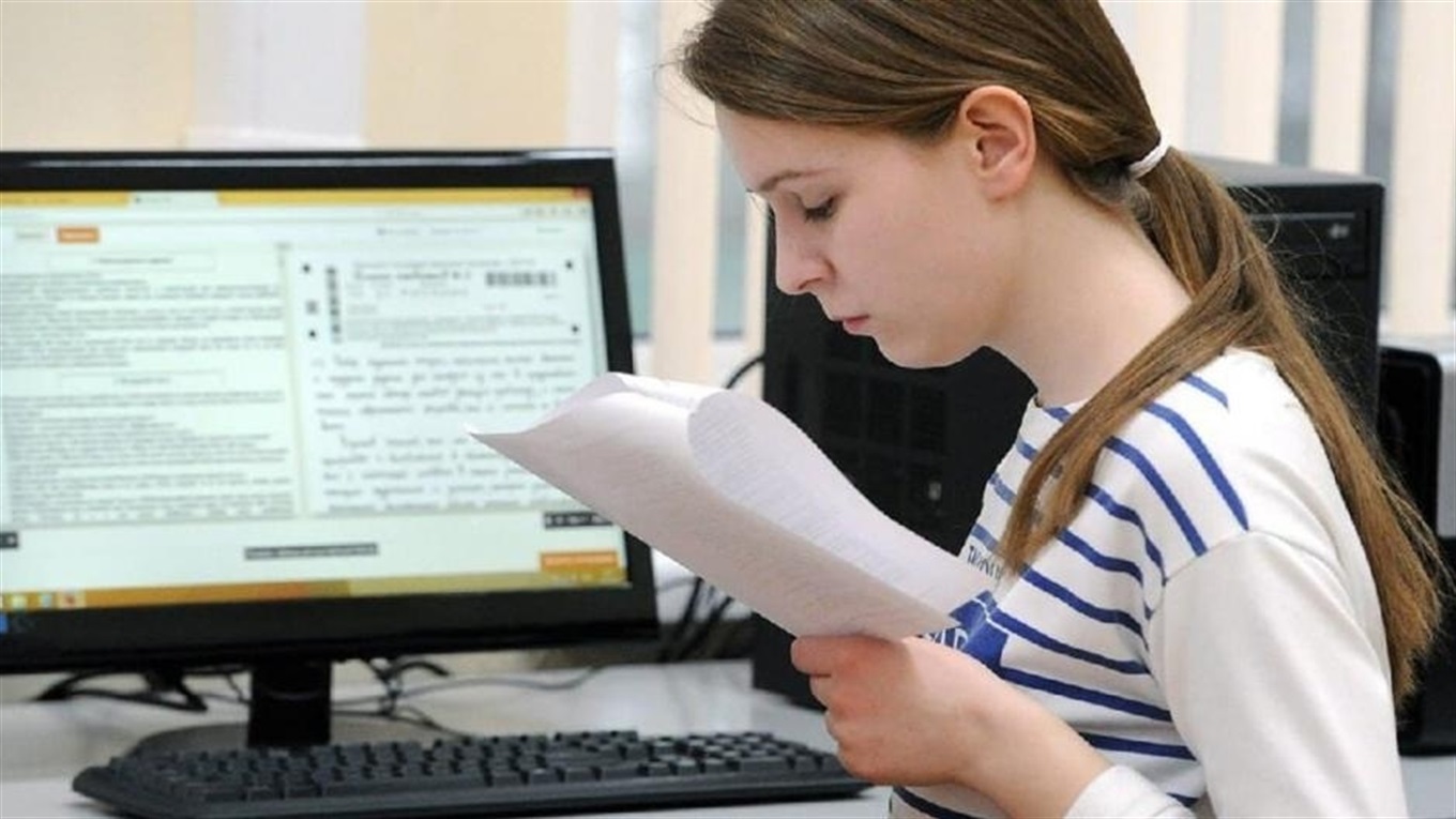 Школи та виші можуть перевести на дистанційне навчання
