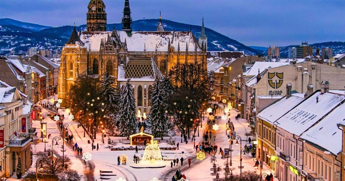 Новий рік 2026 без комендантської години. Де відсвяткувати