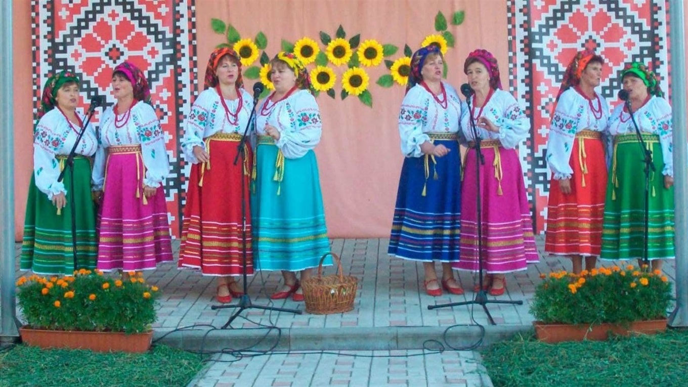 Щирі вітання гуринівцям до Дня села!