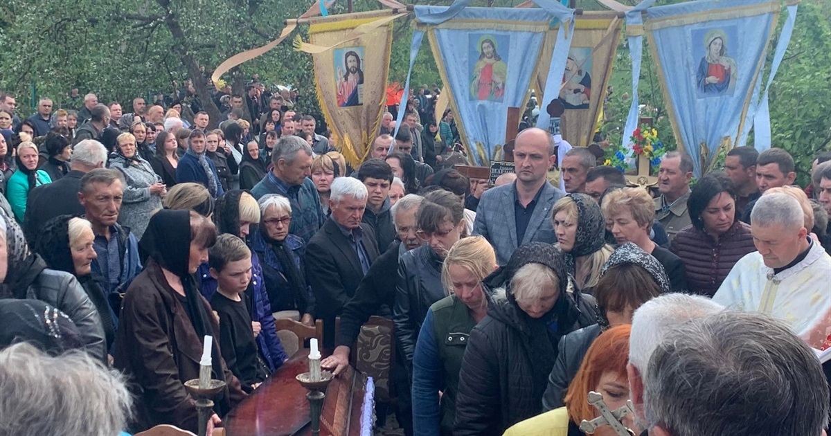 Чортківщина провела в останню путь загиблого Героя-розвідника Сергія Марущака