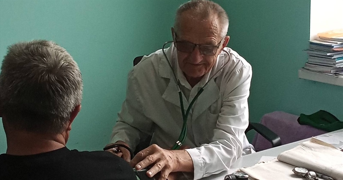 Поки лікар на місці, село не пропаде. Історія Павла Польового, завідувача амбулаторії ПМСД