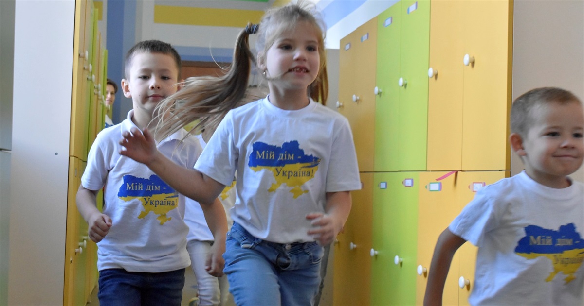 Школа №3 у Жмеринці відзначає свій 110 ювілей: ділимося цікавими фактами про заклад