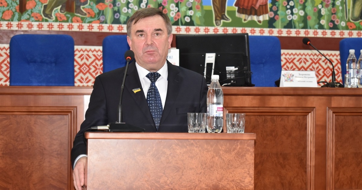 Завтра міський голова Звягеля звітуватиме перед громадою за рік роботи