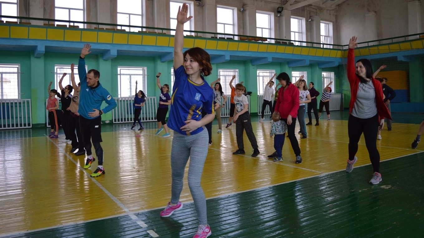 Організація «Здорова нація — майбутнє України» розпочинає у Сватовому безкоштовні фізичні тренування