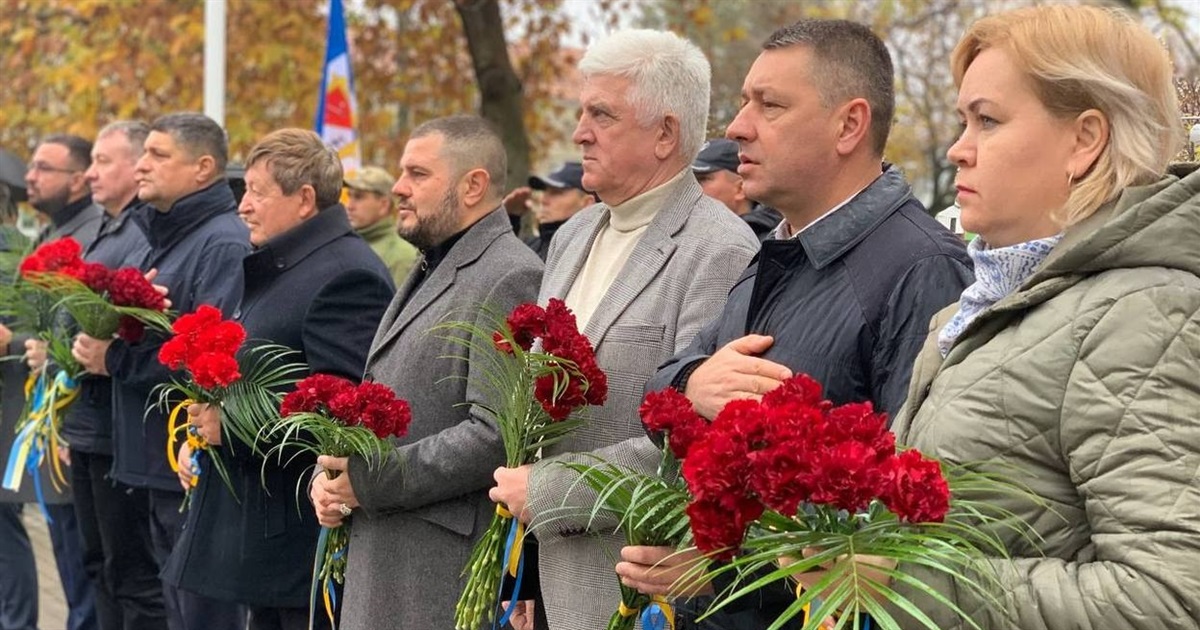Выстояли на Майдане – победим в войне: в Измаиле отметили День достоинства и свободы (видео)