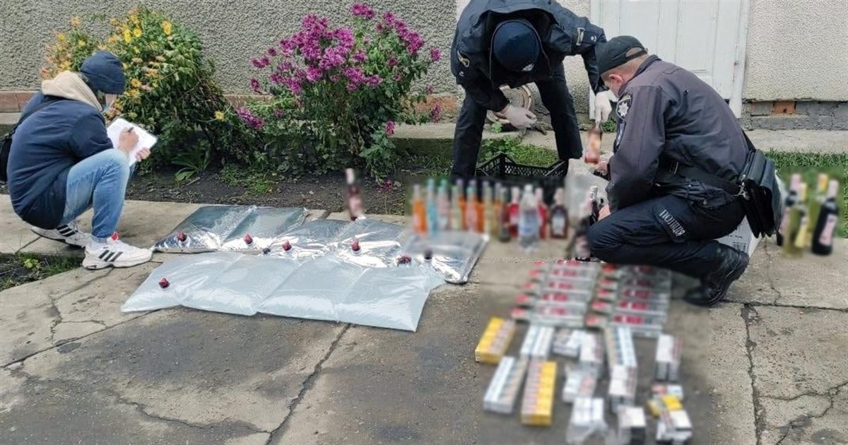 Житель Борівців продавав здому цигарки та спитні напої без дозвільних документів