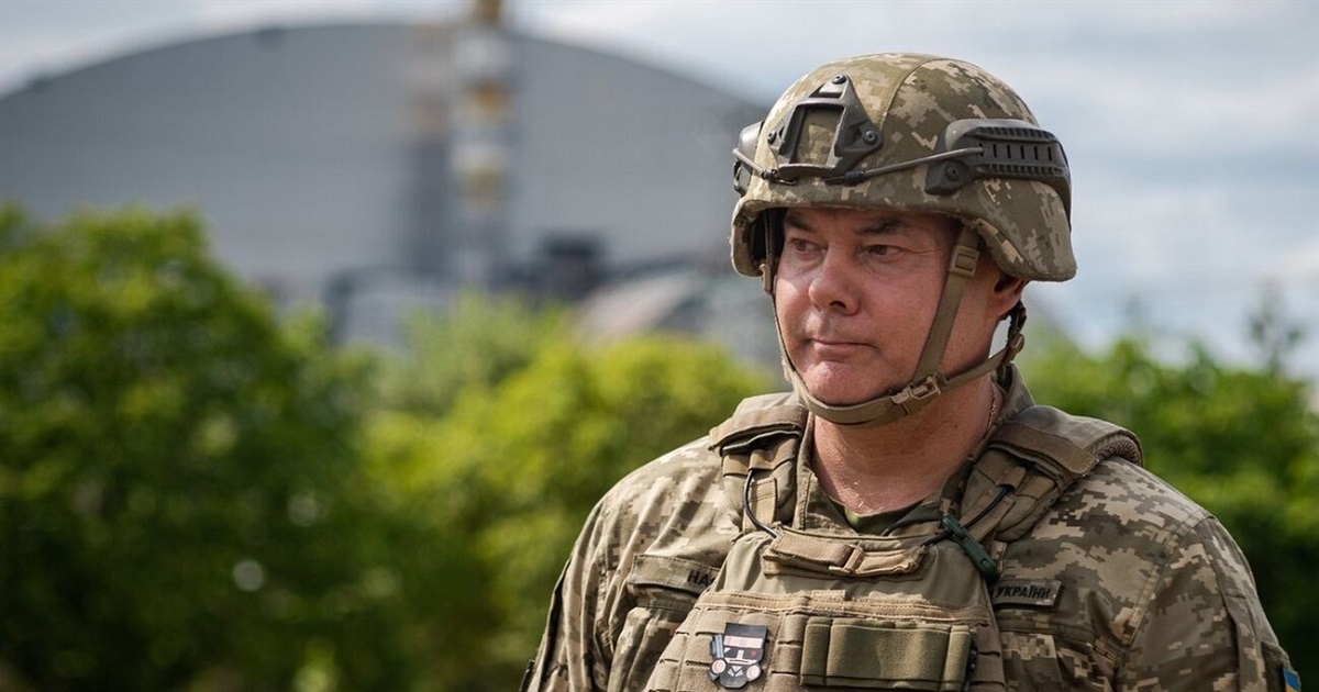 Генерал-лейтенант Сергій Наєв відвідав музей Лесі Українки та гімназію № 2 у Звягелі