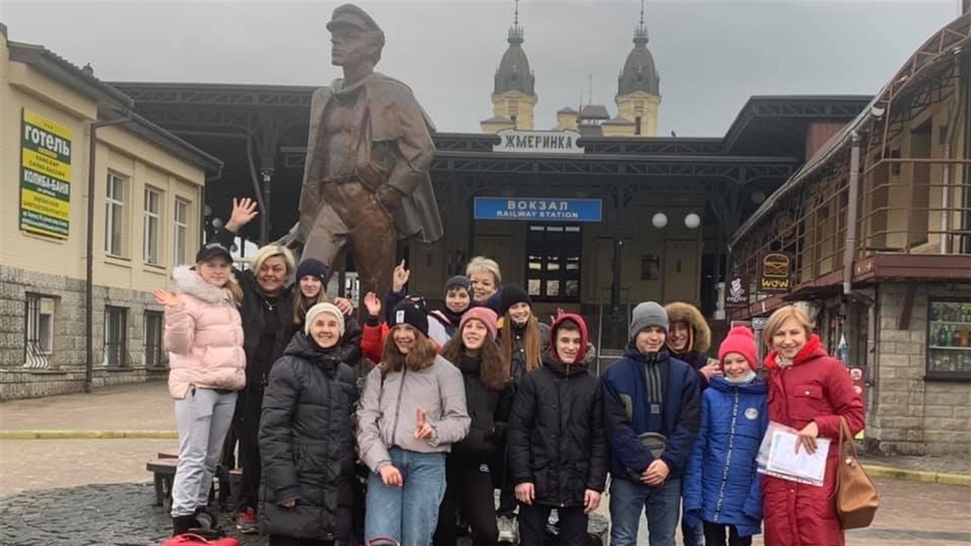 «Зустрічати весну в Одесі»: юні жмеринчани поїхали до Українського Дитячого Центру «Молода гвардія»