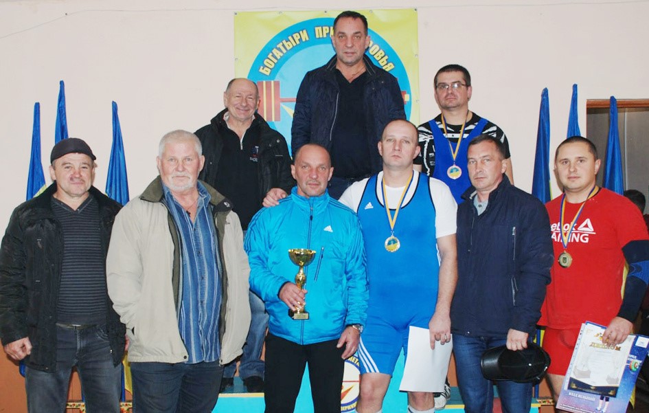 Покровські важкоатлети здобули перемогу на чемпіонаті України серед ветеранів