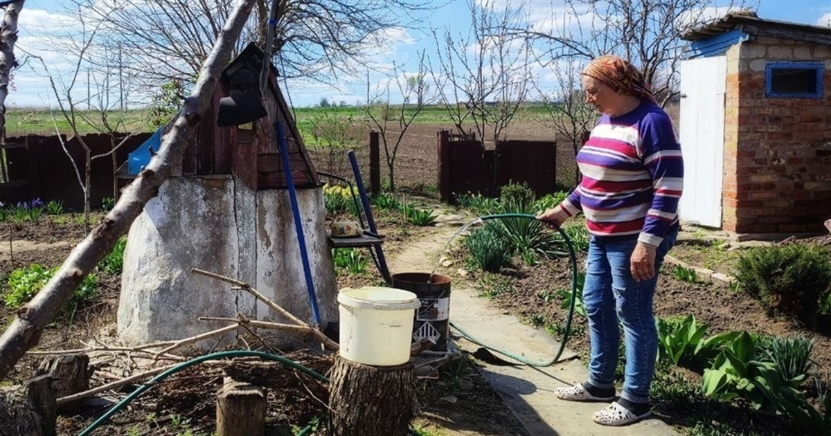 "Кажуть, що ми божевільні". Чому в прифронтовий Оріхів повертаються люди