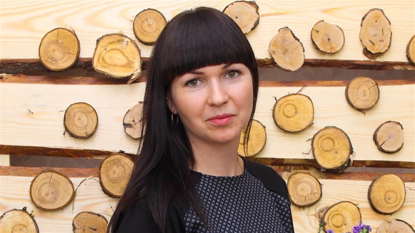 «Я у декреті і розвиваю власну справу»: вихователька зі Сватового робить розвиваючі ігри для дітей