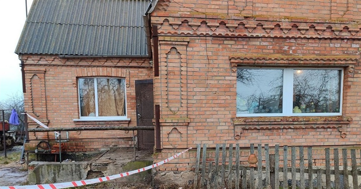 В селі на Житомирщині в будинку знайшли тіла сімох людей: що кажуть криміналісти