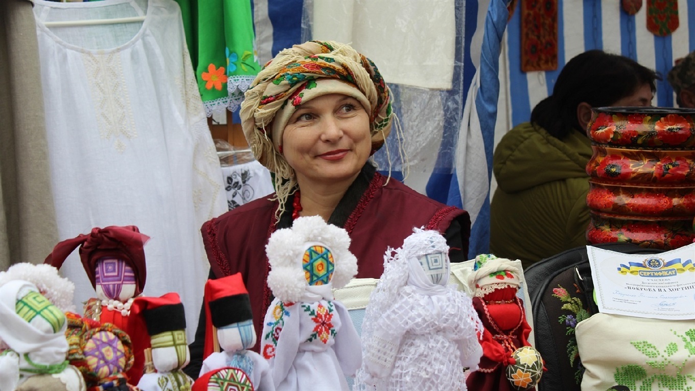 Как наши казаки и казачки на Хортице себя показали и на других посмотрели