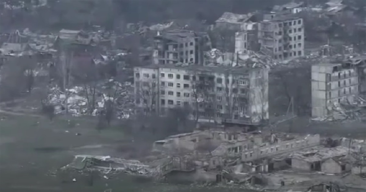 Росіяни захопили панівні висоти у Мирнограді та Покровську. Що відбувається