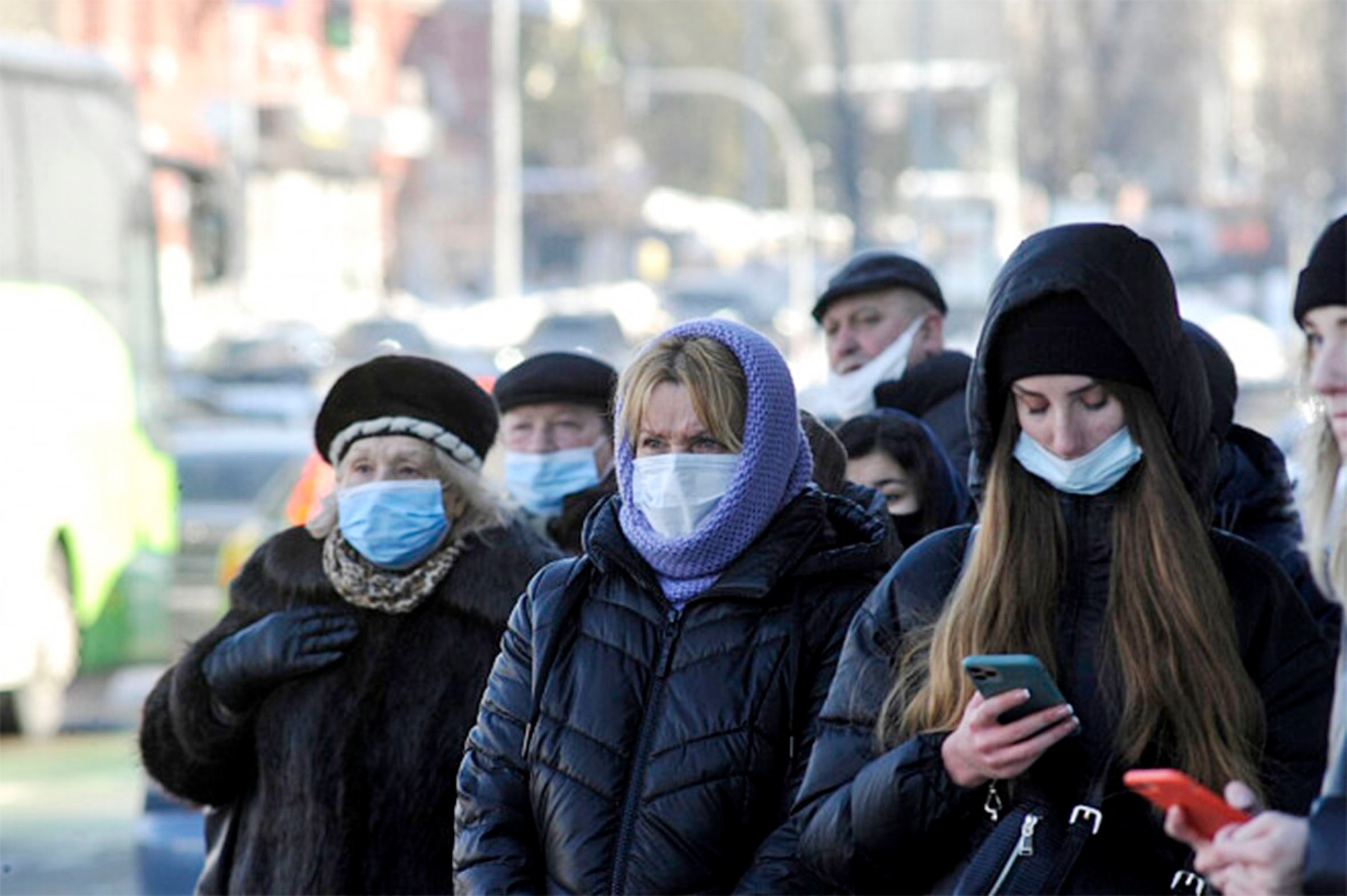 Україна повернулась до адаптивного карантину