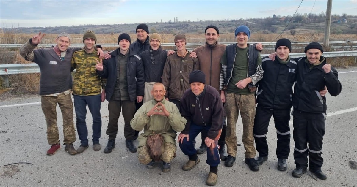 3 листопада з російського полону звільнили 107 Захисників, більшість з яких у критичному стані