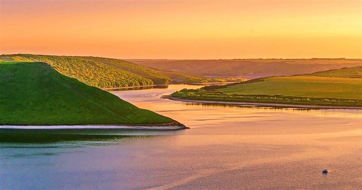 Вілли у скелях і яхти на Дністрі. У Бакоті за $500 млн зведуть курорт світового рівня