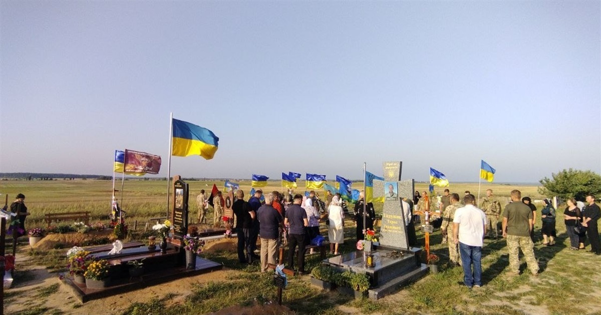 У Володимирці провели меморіальні заходи - вони присвячені пам'яті загиблим захисникам України