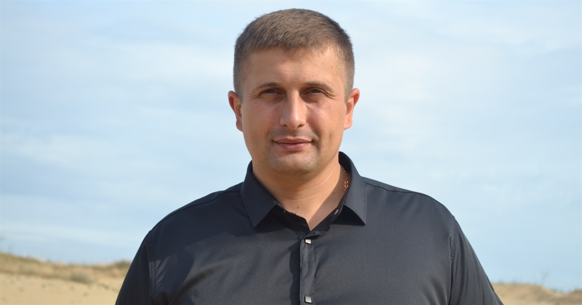 Падіння флагштоку не завадило: Голова Херсонської ОДА Сергій Козир — кандидат в нардепи