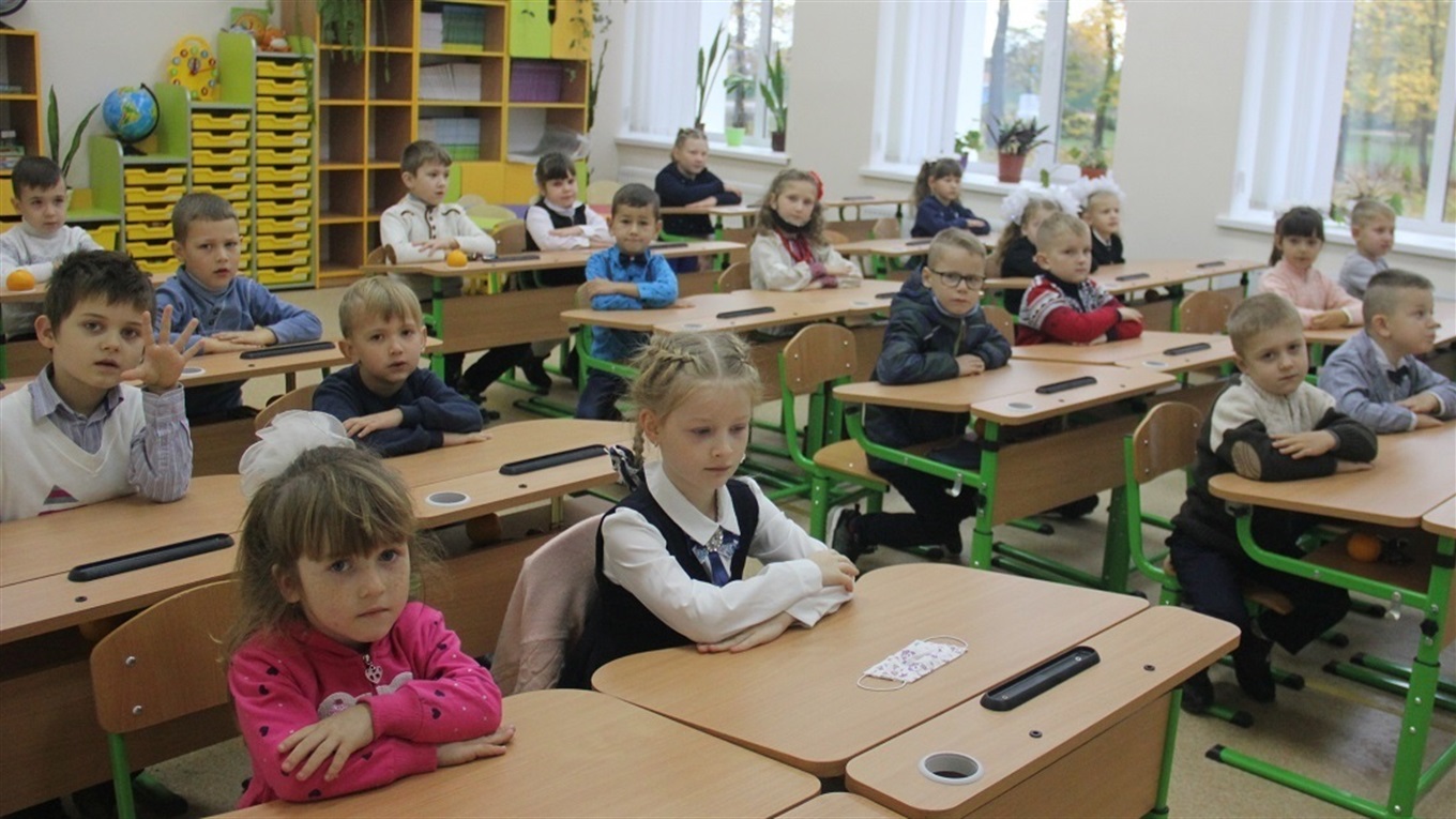 У школах Калинівщини планують відновити навчання з 25 січня