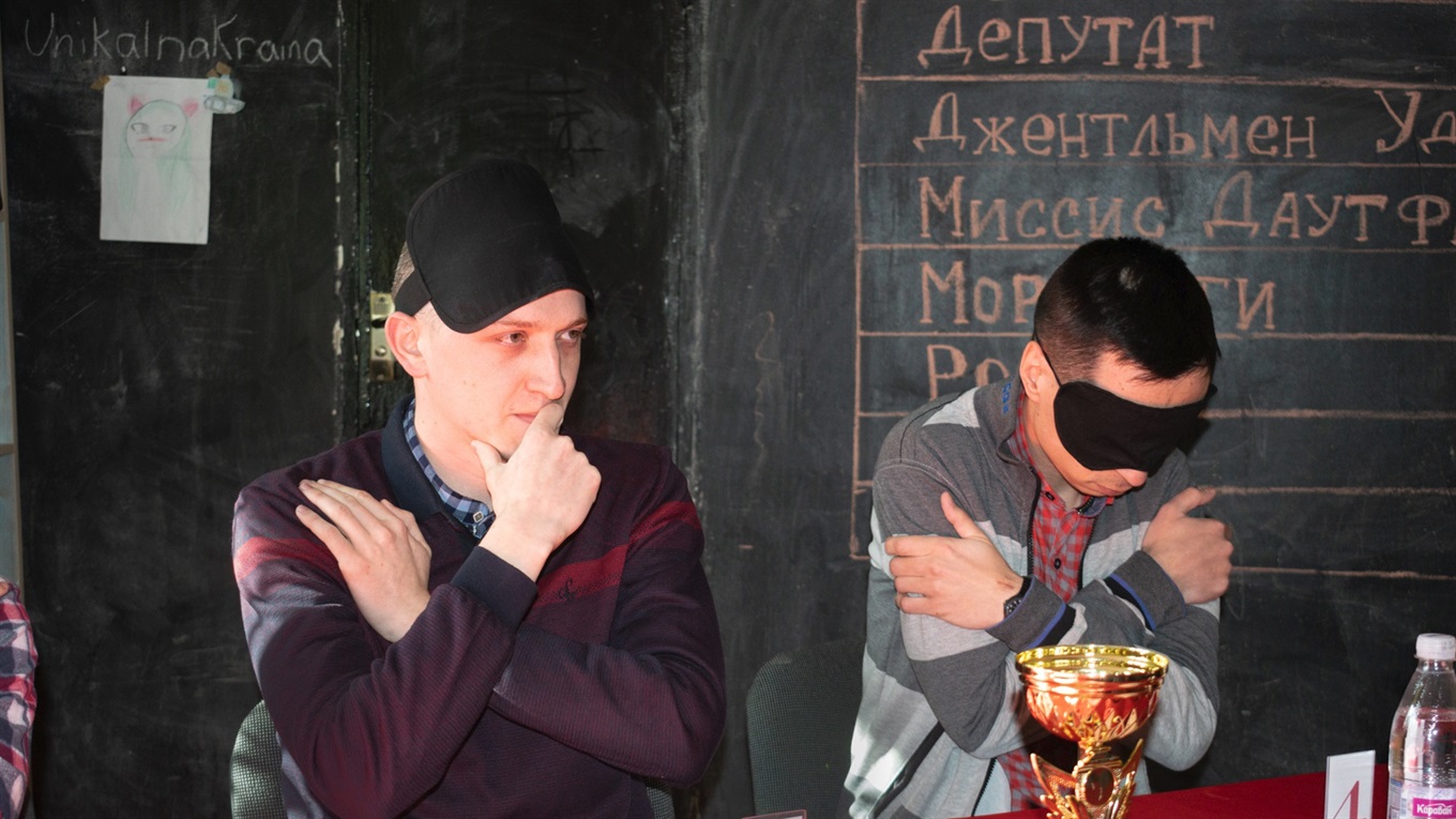 Депутат, архітектор та джентльмен удачі: у Жмеринці відбувся турнір гри «Мафія»