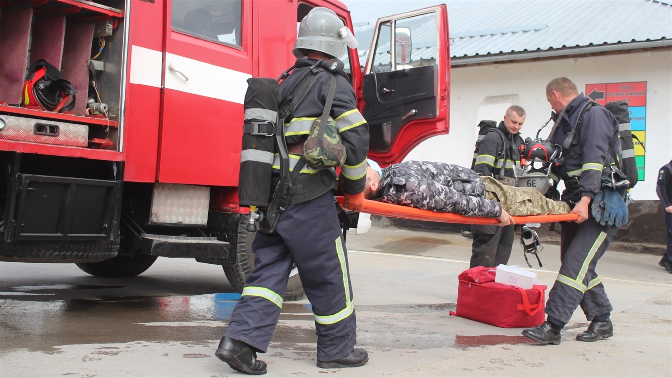 За три хвилини городоцькі рятувальники пожежу ліквідували