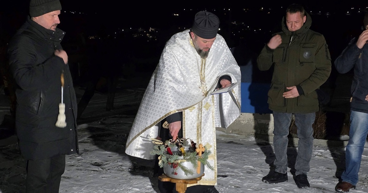 Сьогодні з кранів чортків’ян знову тектиме освячена вода