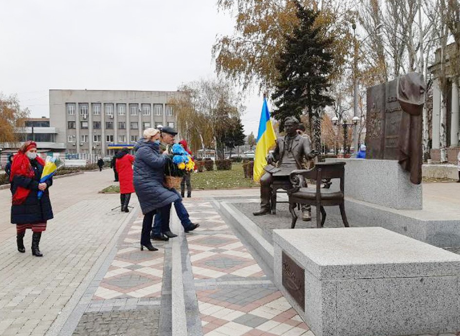 До Дня Гідності та Свободи пройшли урочистості у місті й районі