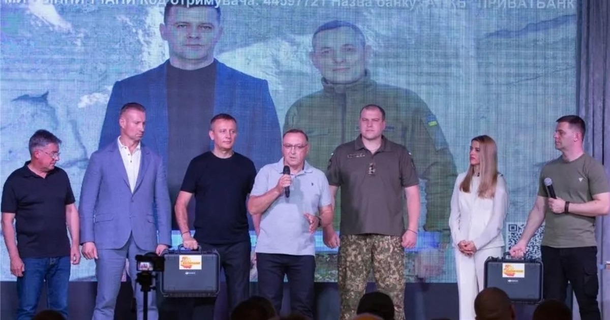 У Вінниці меценати подарували дрони і позашляховик військовим та зібрали ще 2 млн грн для ЗСУ