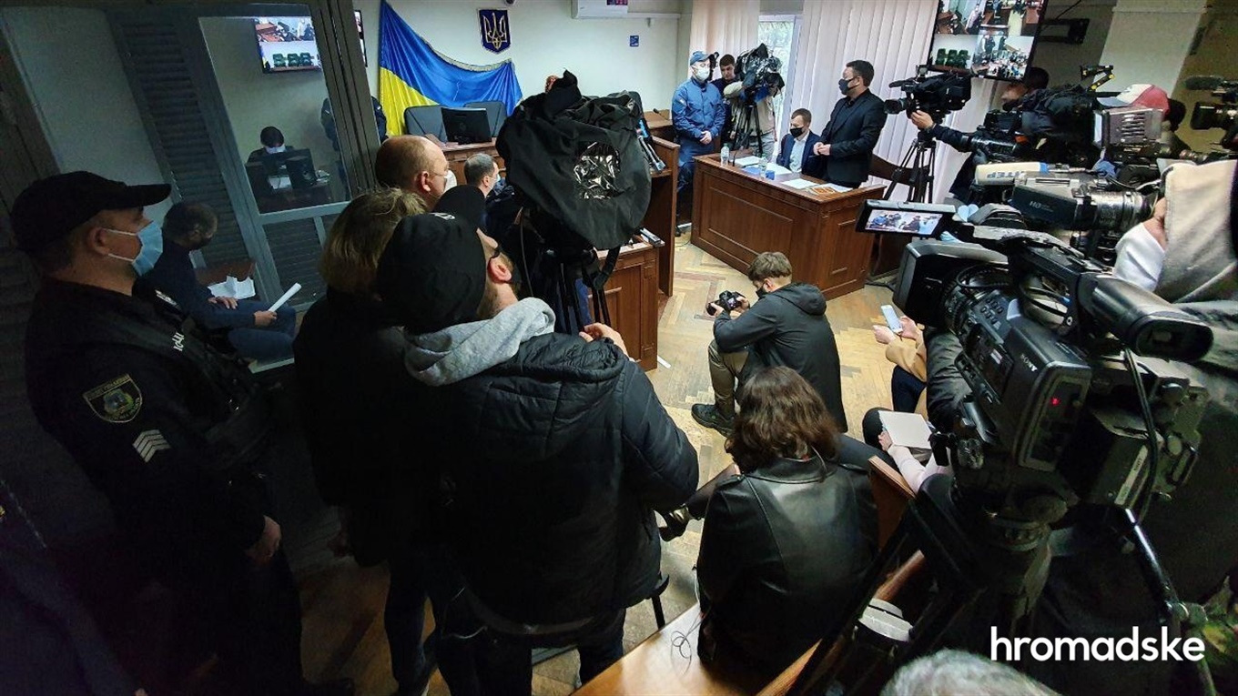Кагарлицьких поліцейських, підозрюваних у згвалтуванні, взяли під варту без права застави
