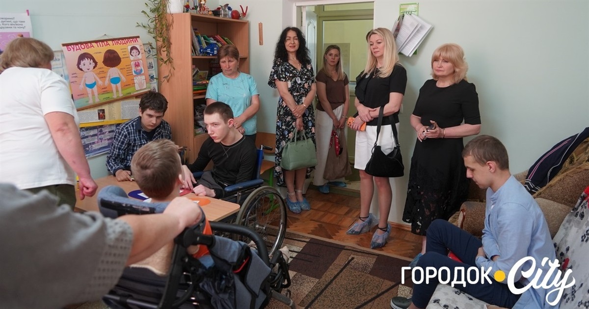 Досвід, що зацікавив сусідів. Делегація з Кам’янець-Подільського вивчала соцпослуги Городоччини